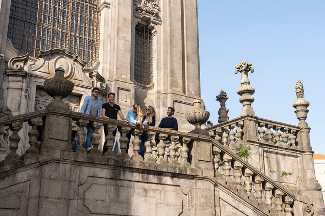 Porto Walking Tour, Lello Bookshop, River Cruise and Cable Car - Guide quality and group size