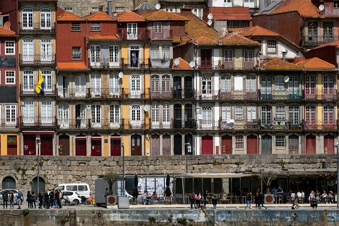 Porto Walking Tour, you cannot miss it! (small-groups) - From a former prison to contemporary photography