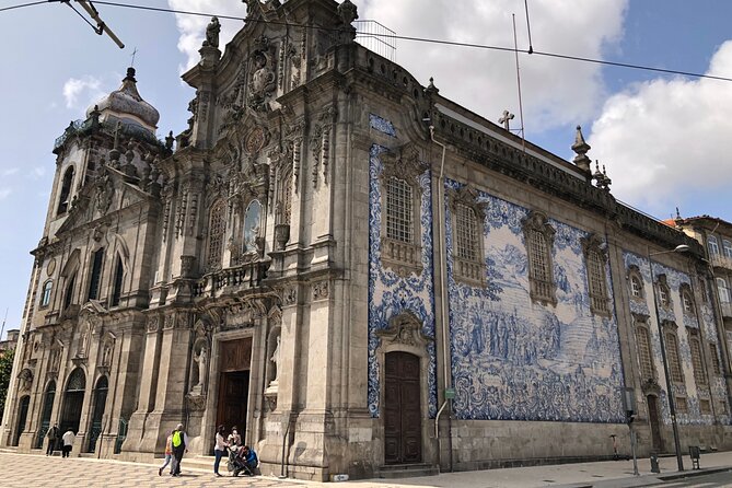 Porto Walking Tour - Clérigos Tower and Porto’s best-known skyline marker