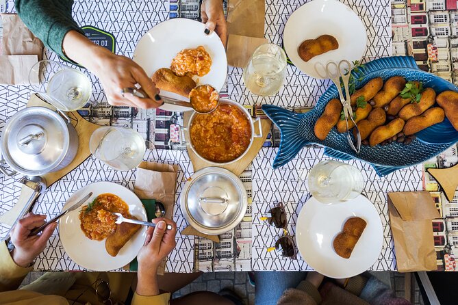 Porto Wine & Dine: Port Wine Cave Food Tour with Eating Europe - Street art and a short city walk