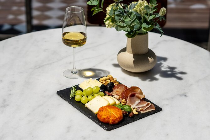Porto Wine Tasting Experience with Portuguese Tapas Plate - Who will enjoy this Porto wine tasting?