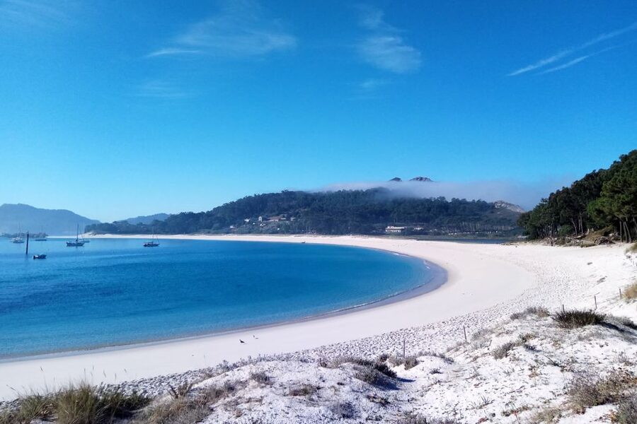 Portonovo: Ferry to Cies Islands & Rodas Beach - What the 4.2 rating tells you