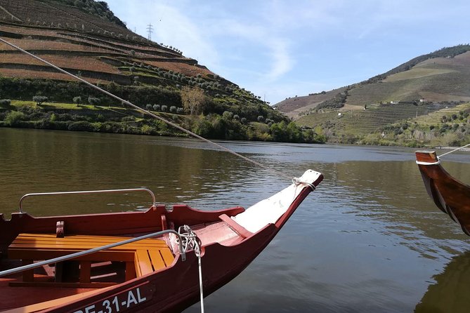 Premium Douro Valley Small-Group Tour, Wine Tasting, Lunch & Boat - Lunch at Casa dos Barros