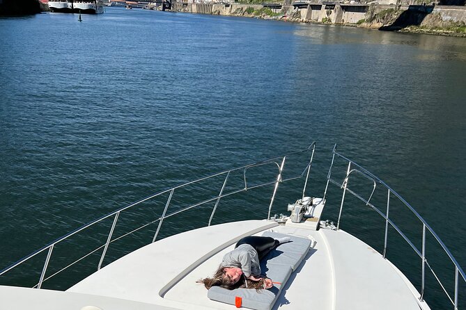 Premium Yacht Tour on the Douro - Who will get the most from this yacht trip