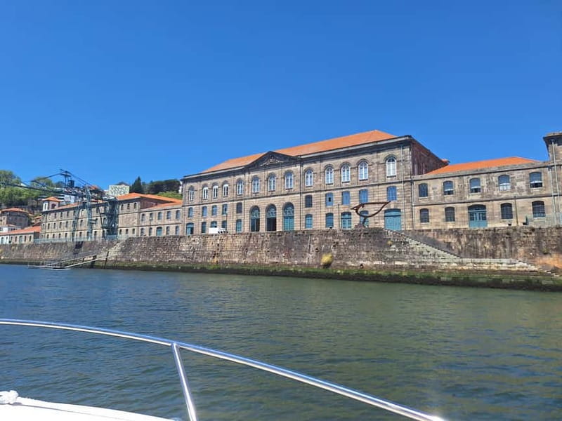 Private 6 Bridges Cruise in Porto with Optional Sunset - The eastern Douro and Porto’s bridge sequence