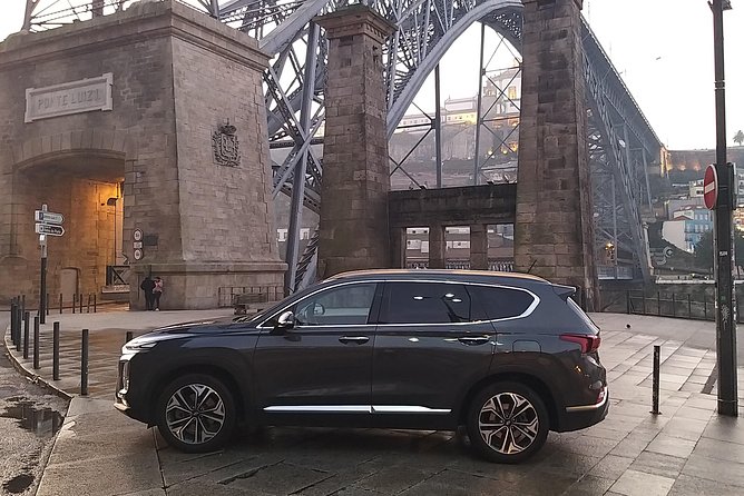 Private Airport Transfer from Porto to the Airport - What the Vehicle Service Includes