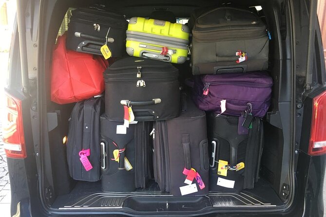 Private Airport Transfer from Porto to Vigo - What the service does well