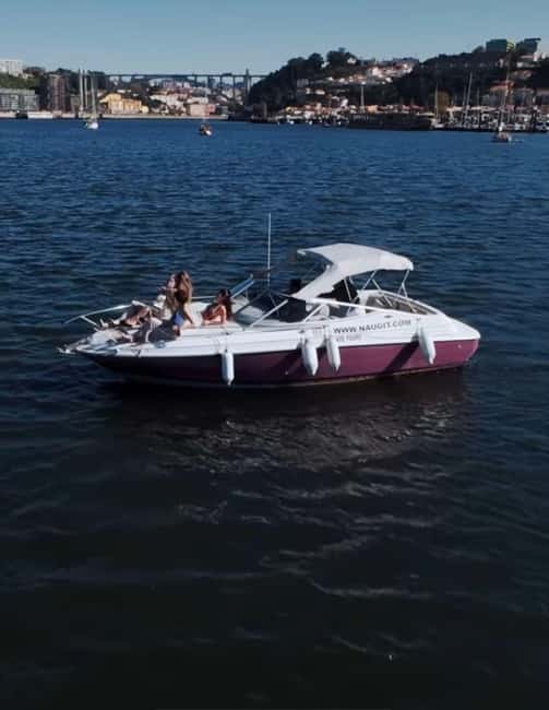 Private Boat Tour 6 Bridges 1h30, group price up to 6px - Key details before you book