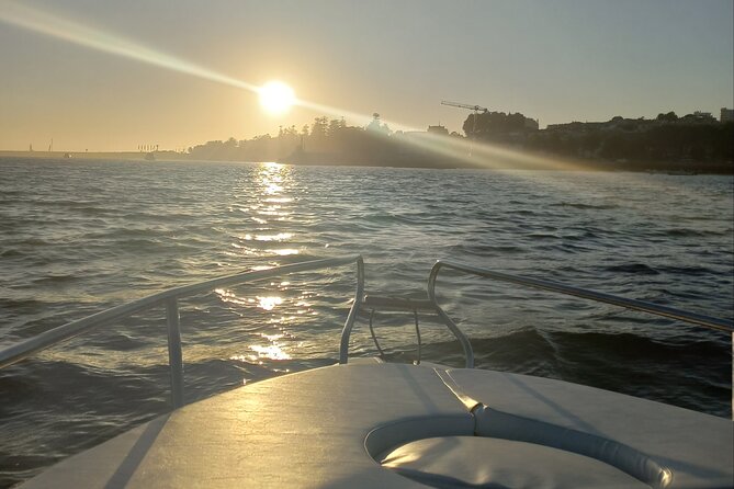 Private Boat Tour on the Douro River at Sunset - Dom Luís I and the Ribeira riverfront