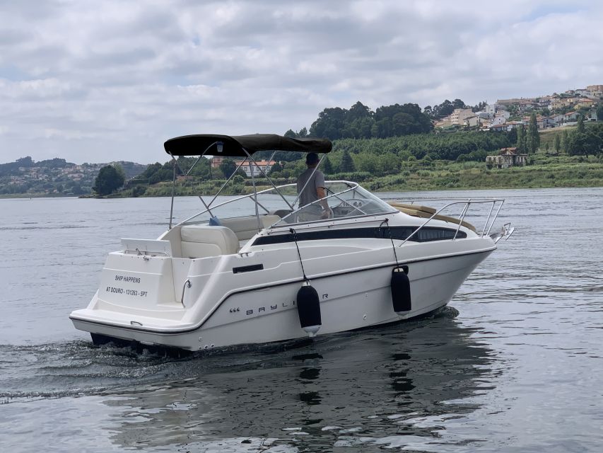 Private Cruise in Rio Douro - 2 hours - Up to 8 Passengers - Who will enjoy this boat most