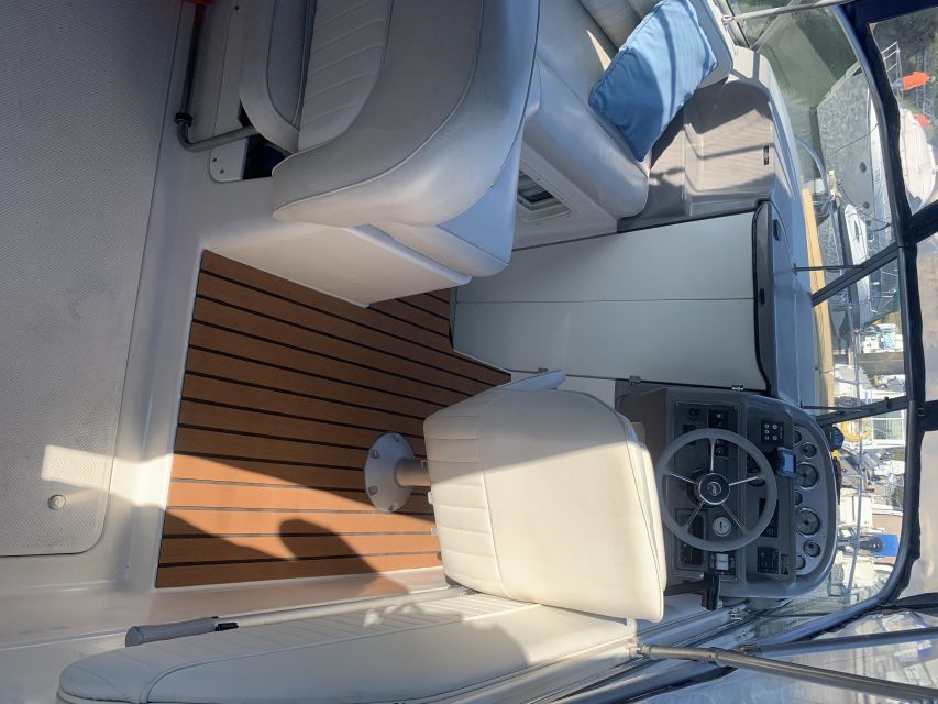 Private Cruise in Rio Douro - 2 hours - Up to 8 Passengers - Picking between the six bridges and the quiet river