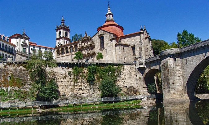 Private Douro Valley Tour Includes Wine Tasting and Boat Tour - Key points to know before booking