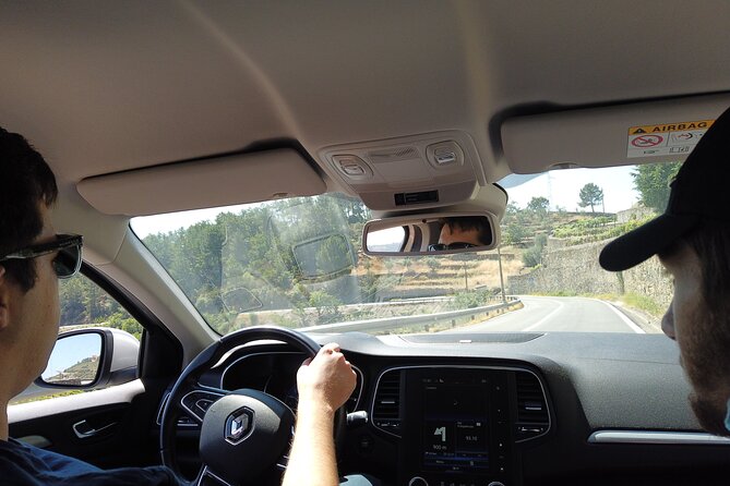 Private Douro Valley Tour with Sommelier, Lunch and Wine Tasting - Pinhão train station and its tiled panels