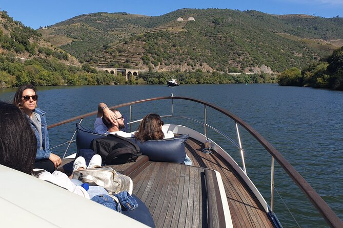 Private full-Day Tour to Douro Valley - What Fernando adds to a private day