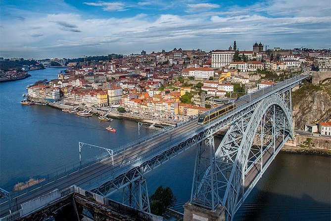 Private off the beaten Walking Tour Porto with a local expert - Rua das Flores, where the center feels more local