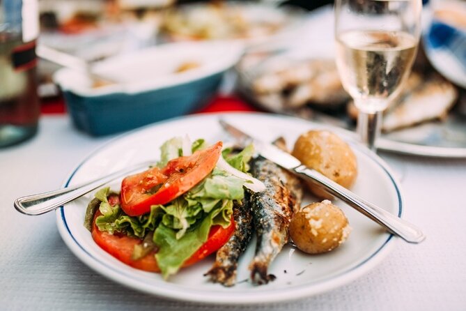 Private & Personalized Food Tour of Porto with a Local Guide - Starting at Porto City Hall