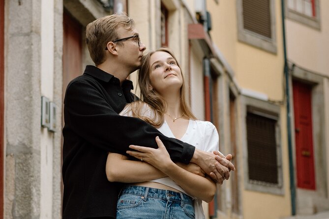 Private Photography Session for Couples in Charming Porto City - Thirty Edited Photos Within Two Working Days