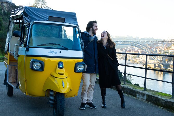 Private Port: Tuk Tuk and boat with local guides - Serra do Pilar and the Infante Bridge