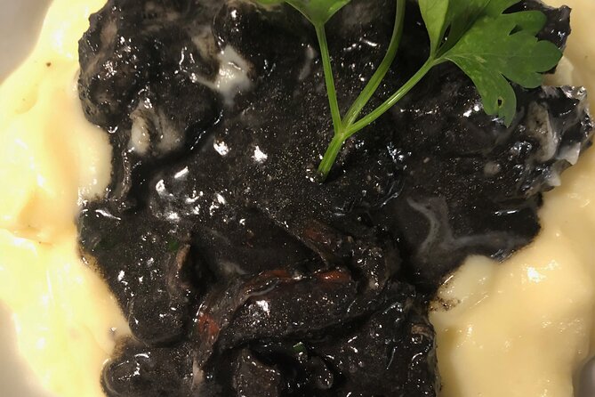 Private Portuguese Cooking and Wine Experience in Porto - Wine and the long meal that follows