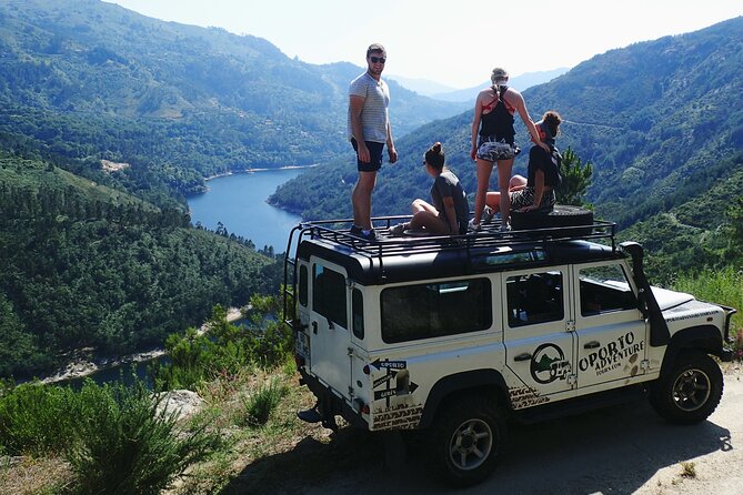 Private / tailor made experience in Gerês National Park - Finding the waterfall on foot