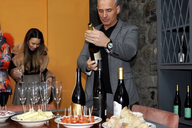 Private Tour from Porto : Douro Valley and Green Wines - Pinhão and the Traditional Rabelo Boat