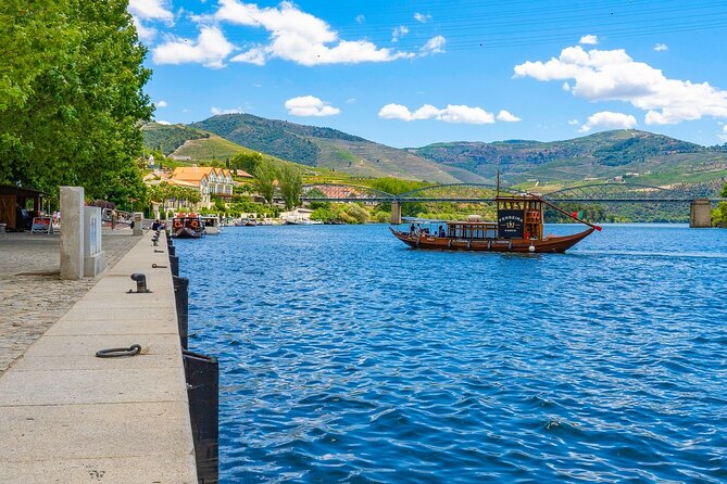 Private tour from Porto to Duoro Valley (Peso da Regua & Pinhao) - Key points at a glance