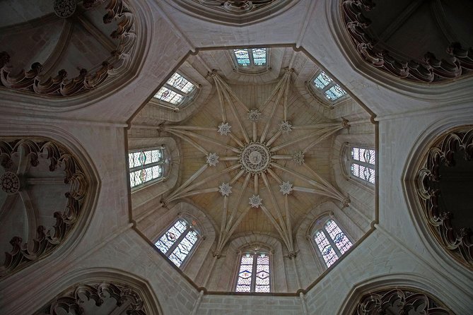 Private Tour through Tomar, Fátima, and Batalha historical sites - What the private vehicle changes