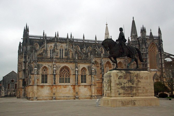 Private Tour through Tomar, Fátima, and Batalha historical sites - A long day with a clear rhythm