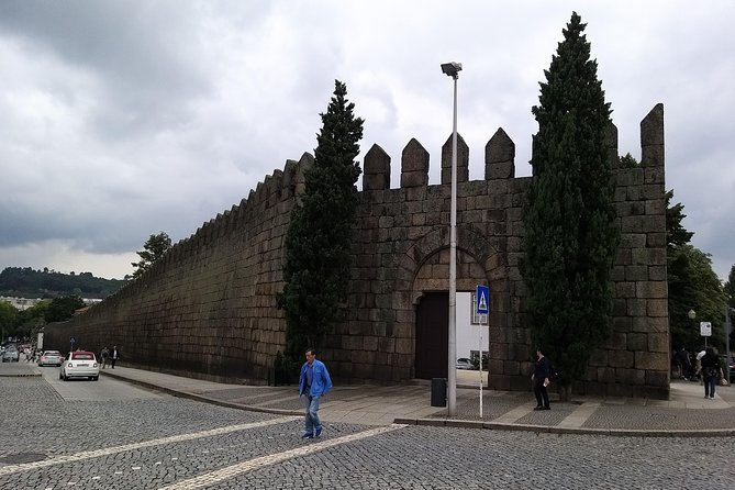 Private Tour to Guimarães and Braga, two incredible cities - Starting in Porto with private transport