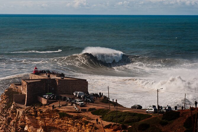 Private Tour to Nazaré and Alcobaça, giant waves and a monastery - Nazaré’s dry fish and the beach below