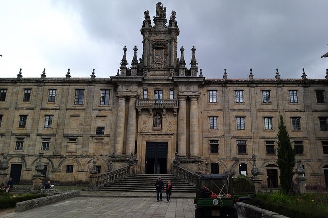Private Tour to Santiago de Compostela and its stunning Cathedral - The Portico de la Gloria’s granite figures
