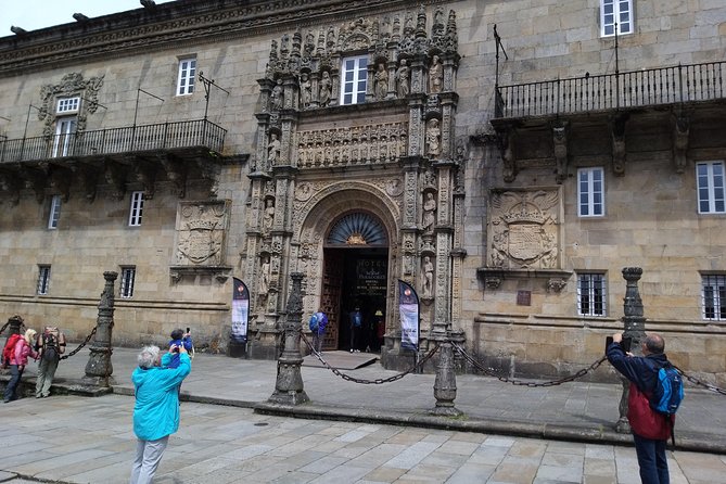 Private Tour to Santiago de Compostela and its stunning Cathedral - Santiago Cathedral and Praza do Obradoiro