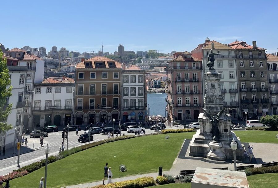 Private Walking Tour in Porto incl. Livraria Lello ticket - Key things to know before you book