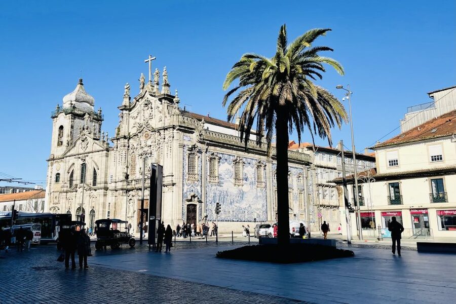 Private Walking Tour in Porto incl. Livraria Lello ticket - Bolhão Market brings the city down to street level