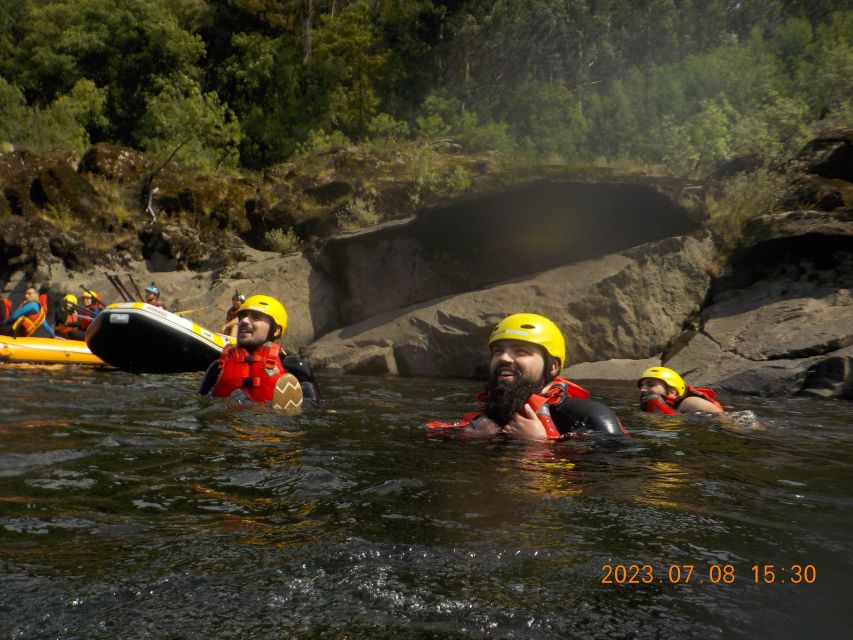 Rafting em Melgaço, Rio Minho - The five-minute ride to the river