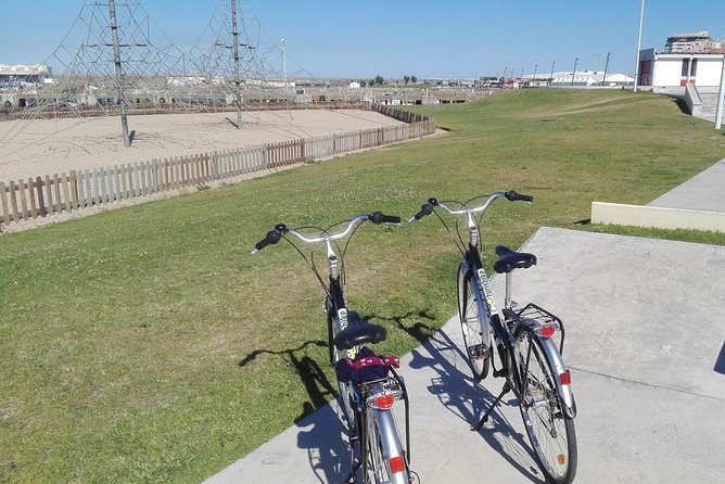 Rent bikes in Póvoa de Varzim and Vila do Conde - Turn inland on the old railway path