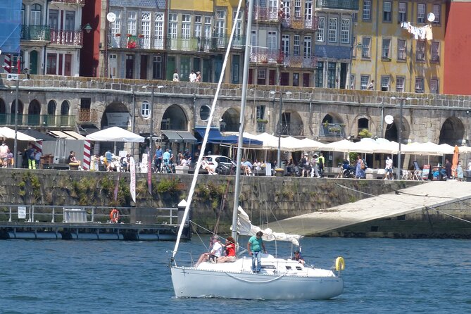 Sailing boat trip on the coast of Porto and on the river Douro - Cais da Ribeira and the D. Luís Bridge