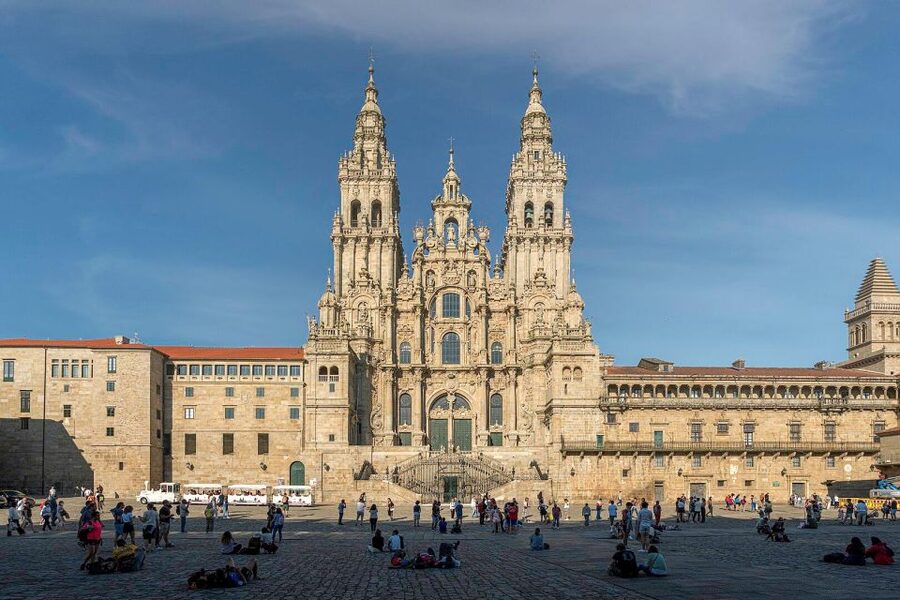 Santiago Compostela and Cathedral Day Trip from Porto - Why Santiago de Compostela is worth the long ride