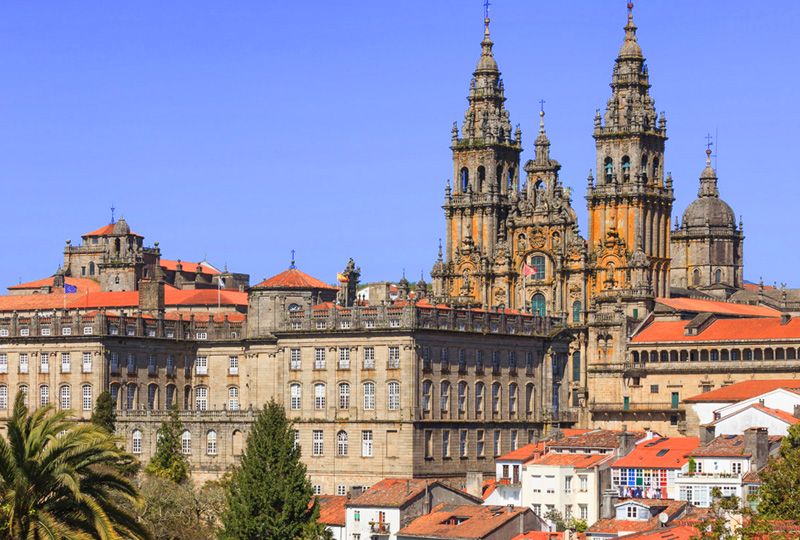 Santiago Compostela and Cathedral Day Trip from Porto - Arrival in Santiago and your first free hour