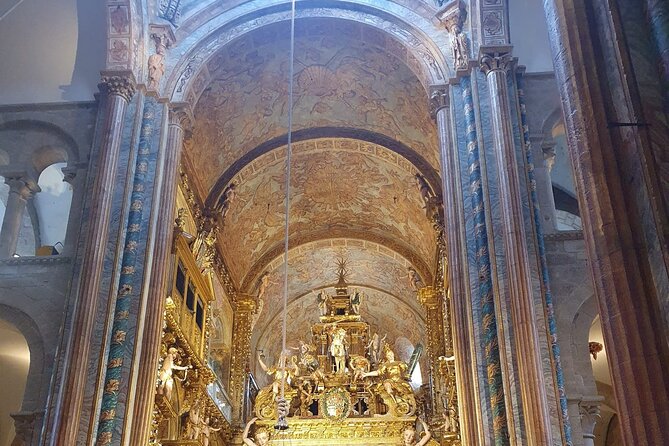Santiago de Compostela and Cathedral Private Tour From Porto - Booking and cancellation details
