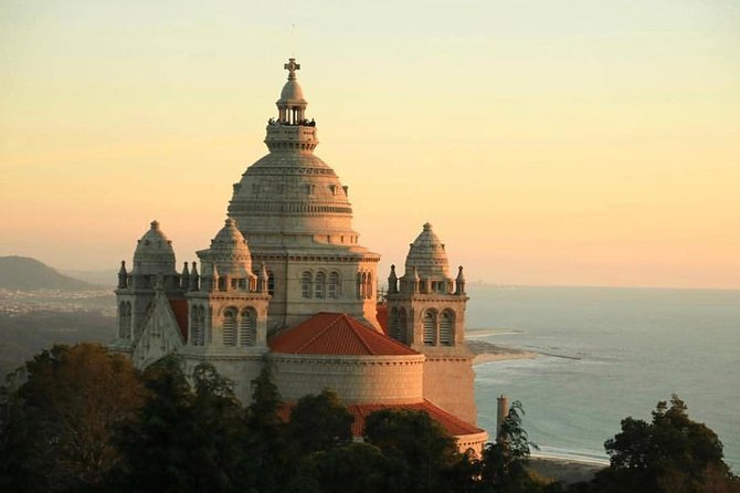 Santiago de Compostela & Viana do Castelo from Porto - What the small group changes