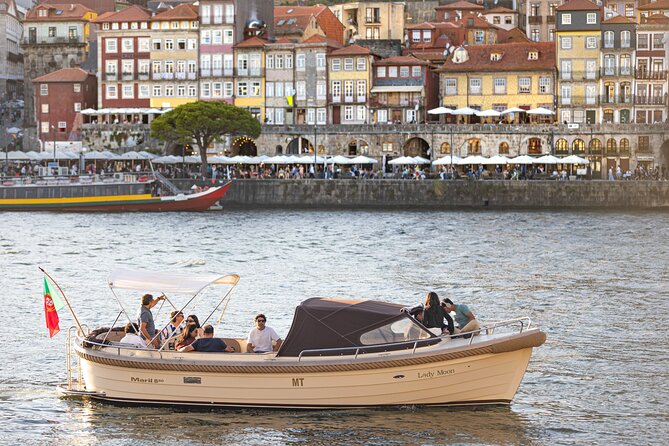 Small-Group Six Bridges Douro River Cruise in Porto with Drinks - Starting at Marina da Afurada in Vila Nova de Gaia