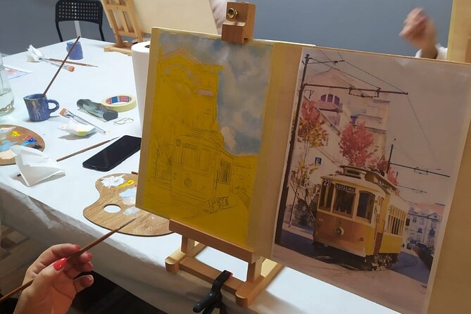 Small Painting Group with a Local Artist in Porto - Timing, location, and practical planning
