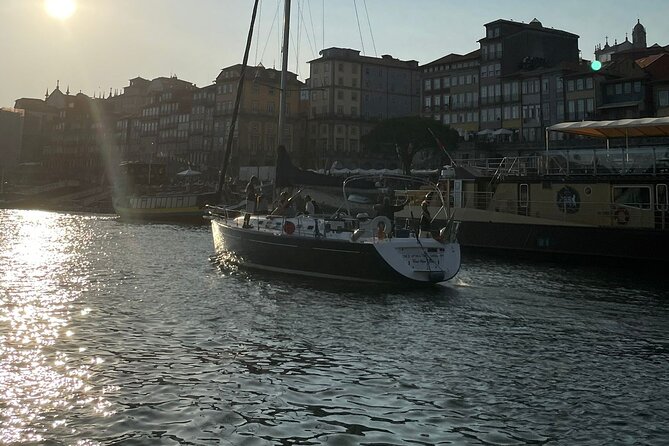 The Best Douro Boat Tour - Crossing toward Cais de Gaia