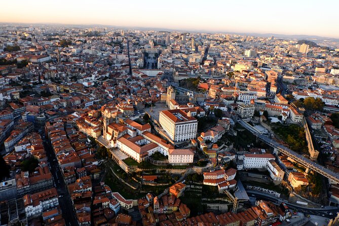 Ticket: Fly over Porto City, 5D experience for all family - Flying Over Porto in Ten Minutes