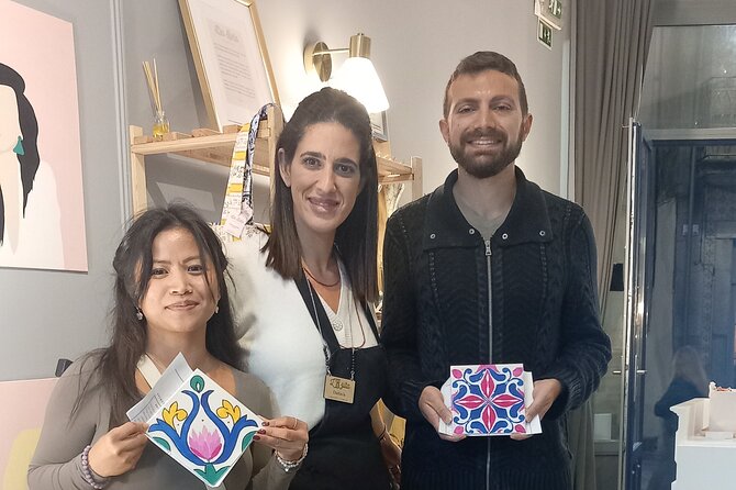 Tile Painting and Cocktails in Downtown Porto - Why the finished tile is worth more than a shop souvenir