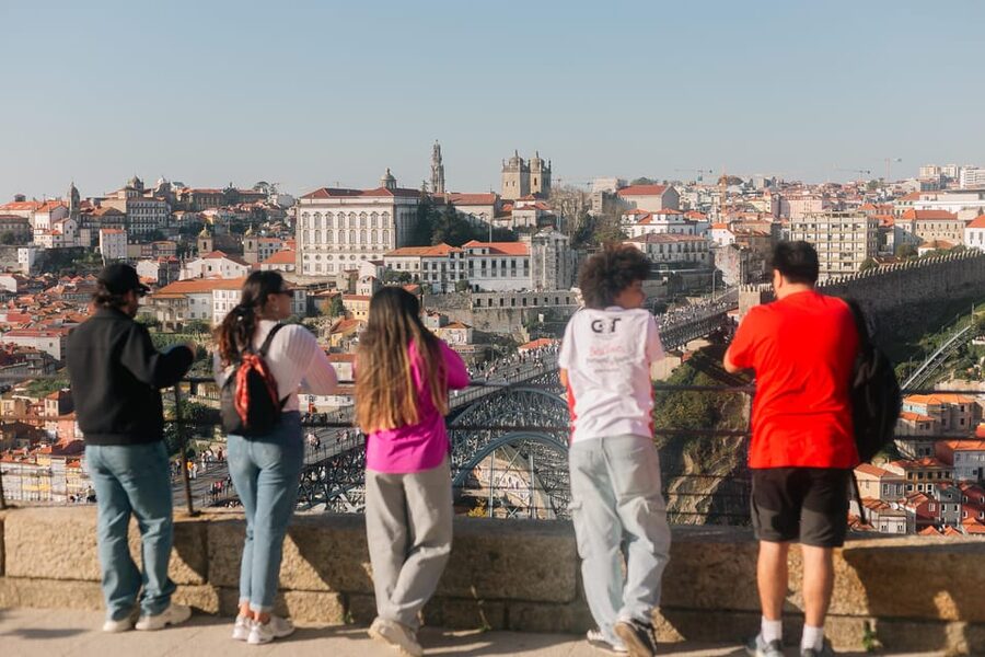 Tour Porto: Adventure in Electric Bike Tour - Pastel de nata and bolinho de bacalhau