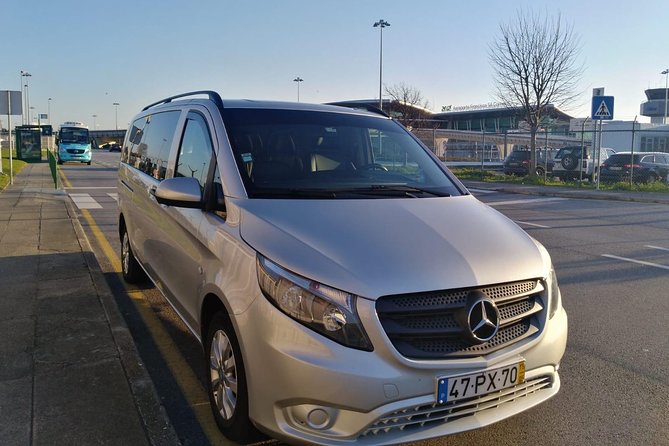 Transfer Airport (OPO) - Porto Centro - Families, children, and access needs