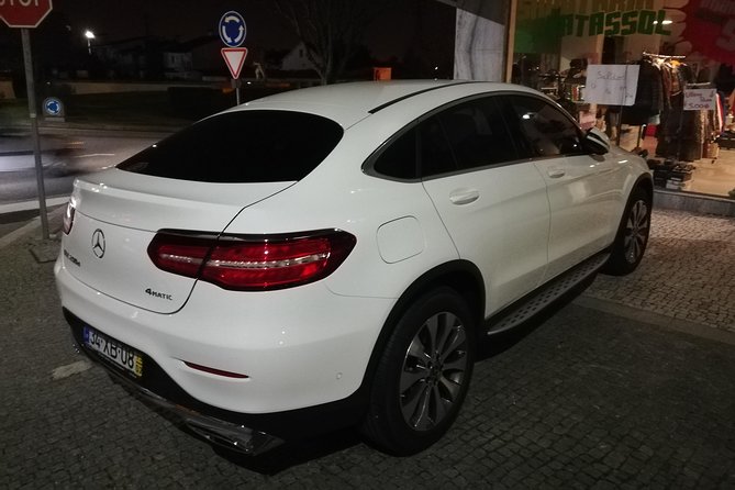 Transfer from Porto Airport to Porto City Hotels - One-way arrival or return airport ride