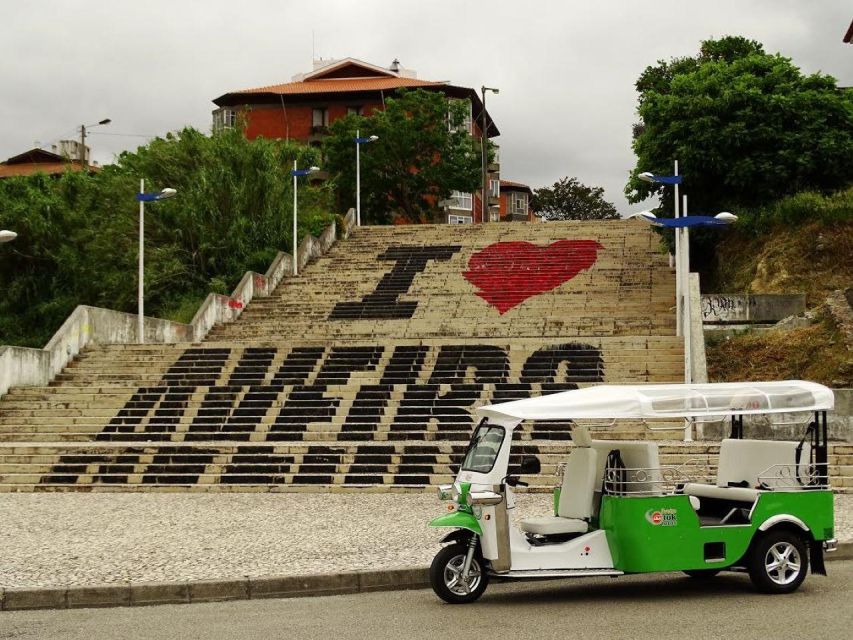 Tuk Tuk Tour in Aveiro - Starting at Dr. Joaquim de Melo Freitas Square